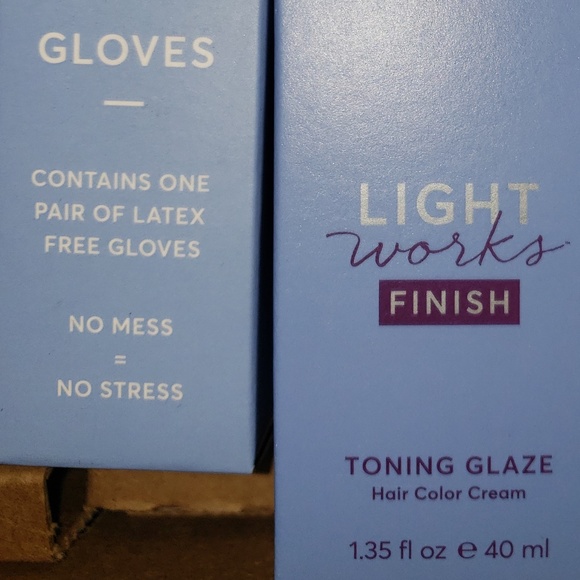 NIB Madison Reed Light Works - Picture 3 of 5